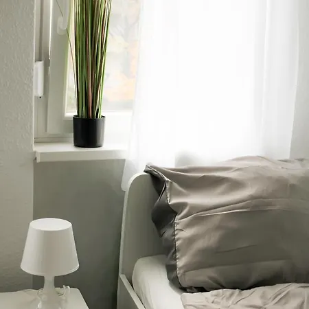 Ruhrpottimmo - Zentrale In - Bis Zu 7 Pers Изерлон