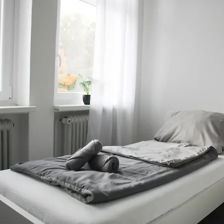 Апартаменты Ruhrpottimmo - Zentrale In - Bis Zu 7 Pers Изерлон