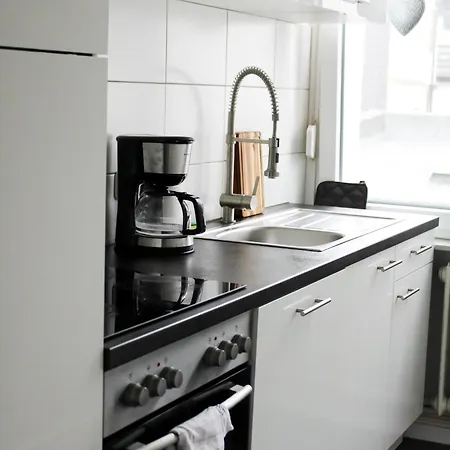 Ruhrpottimmo - Zentrale In - Bis Zu 7 Pers * Изерлон