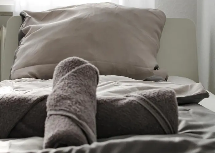 Ruhrpottimmo - Zentrale In - Bis Zu 7 Pers Appartement Iserlohn