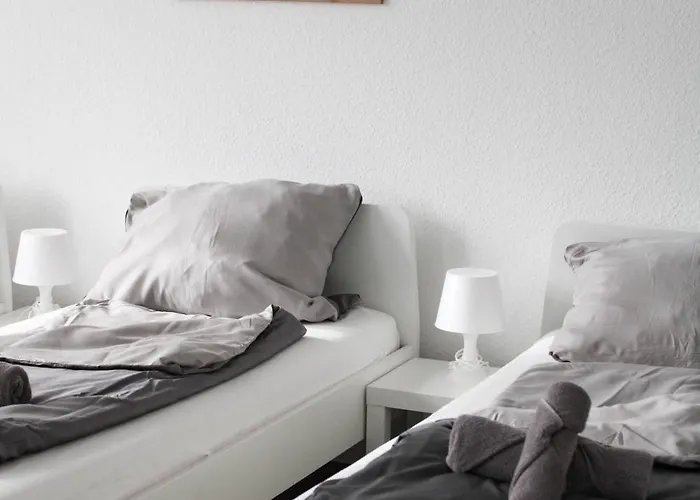 Ruhrpottimmo - Zentrale In - Bis Zu 7 Pers Appartement Iserlohn